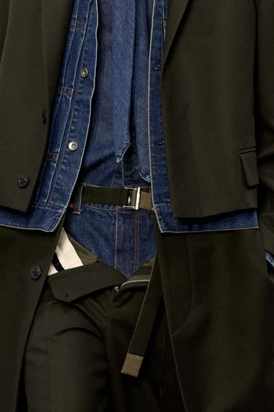 Look 123